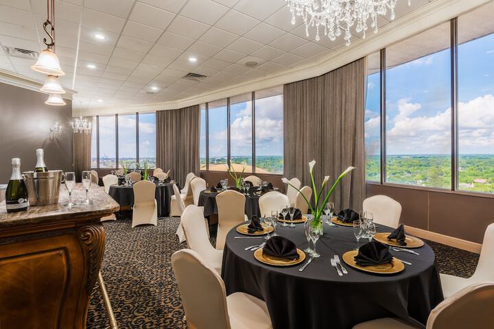 Holiday Inn Mobile-Dwtn / Hist. District by IHG