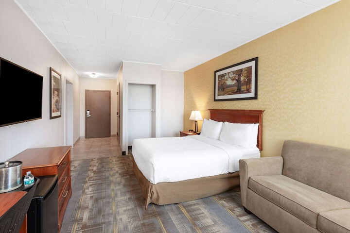 Room 20 of 82