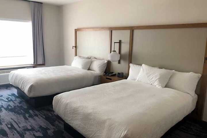 Room 10 of 20