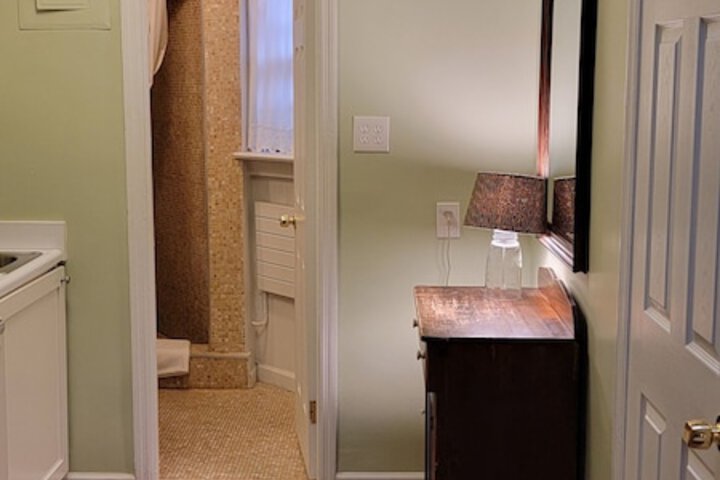 Room 87 of 238