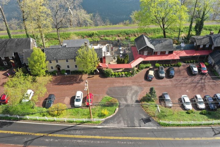 Hotel 4 of 73