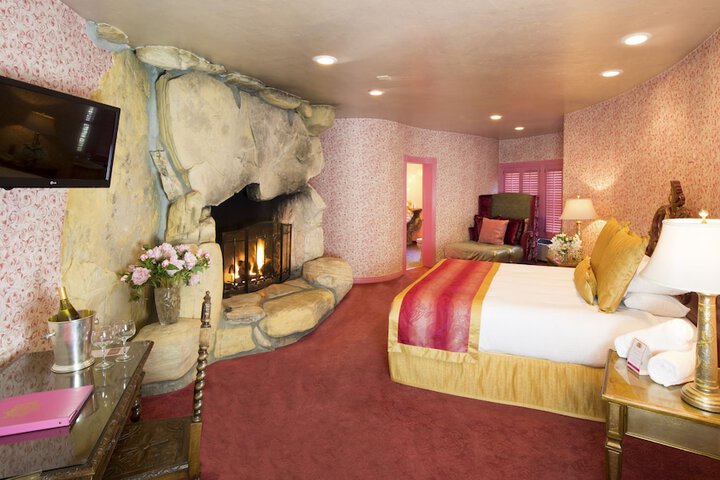 Room 304 of 461