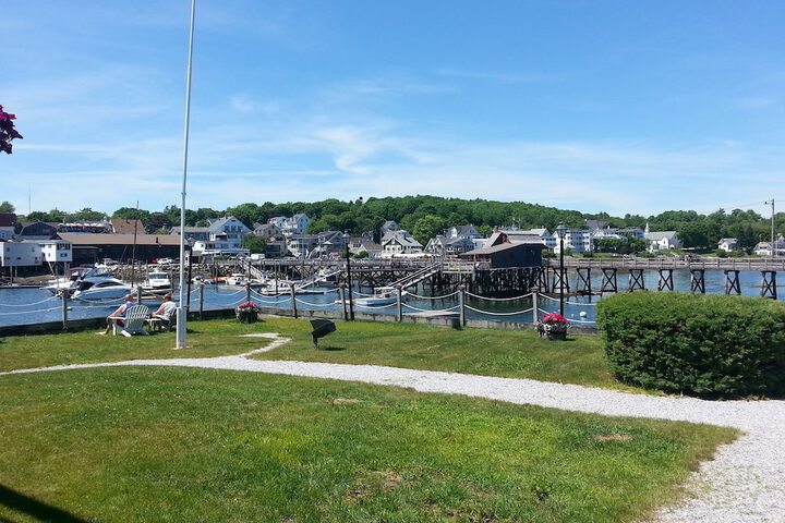 Boothbay Harbor Inn