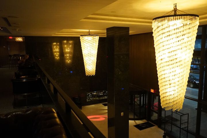 Metropolitan at the 9 Autograph Collection