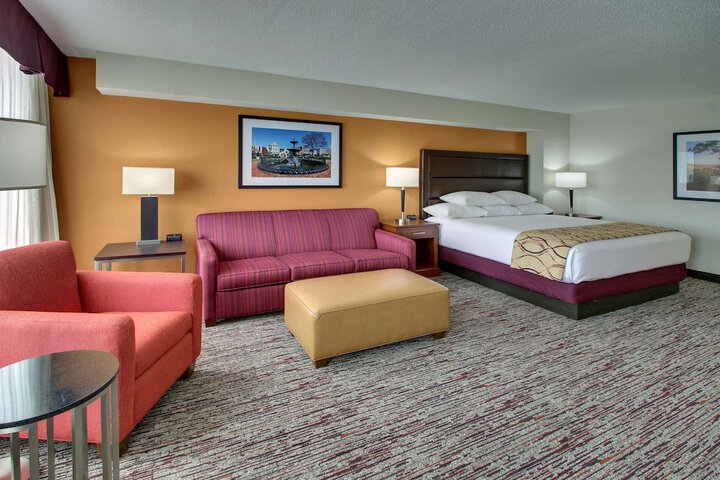 Room 16 of 62
