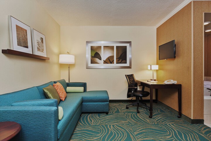 SpringHill Suites Charlotte Lake Norman / Mooresville