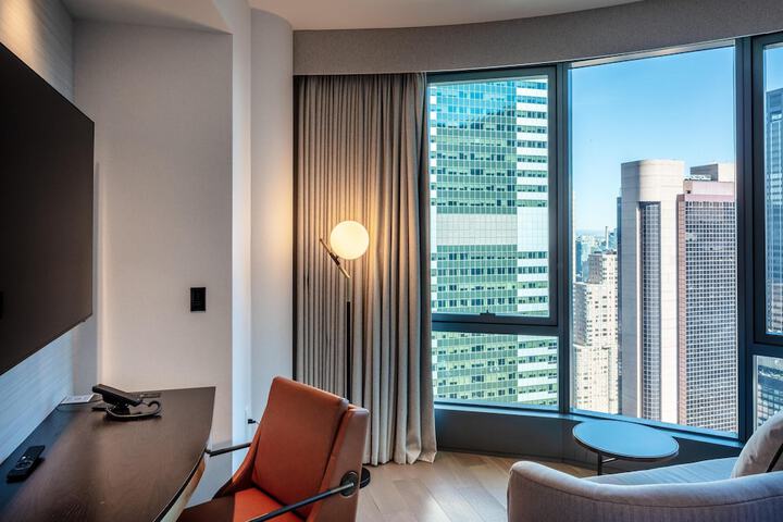Tempo by Hilton New York Times Square