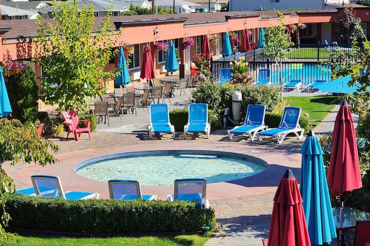 Sahara Courtyard Inn