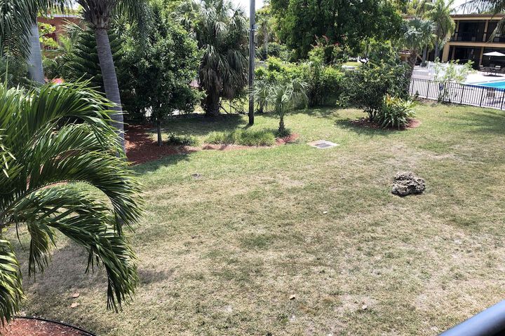 Travelodge by Wyndham Fort Myers North