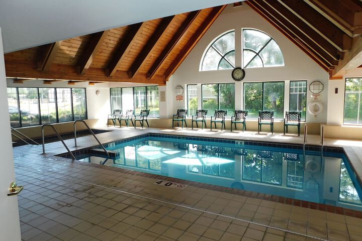 Pool 9 of 44