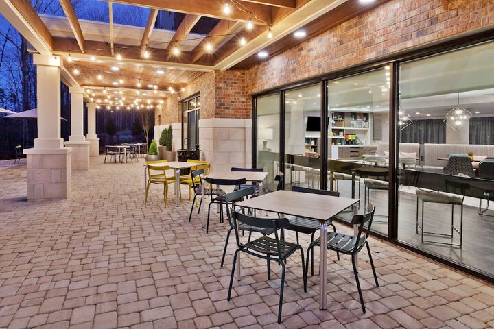 Terrace/Patio 40 of 42
