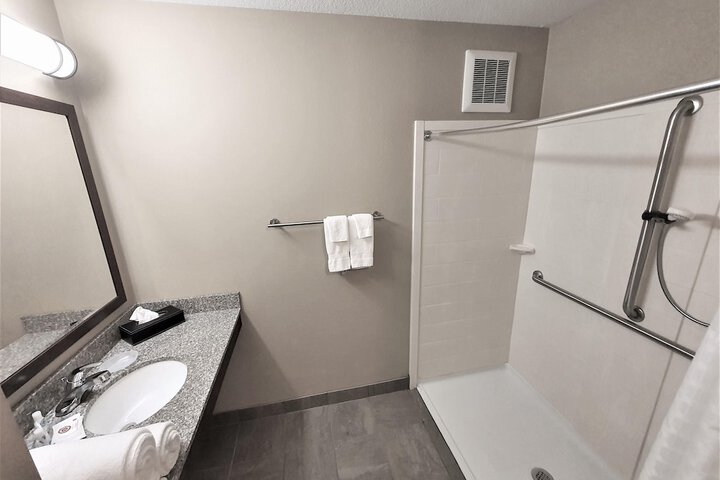 AmeriVu Inn and Suites - Chisago City