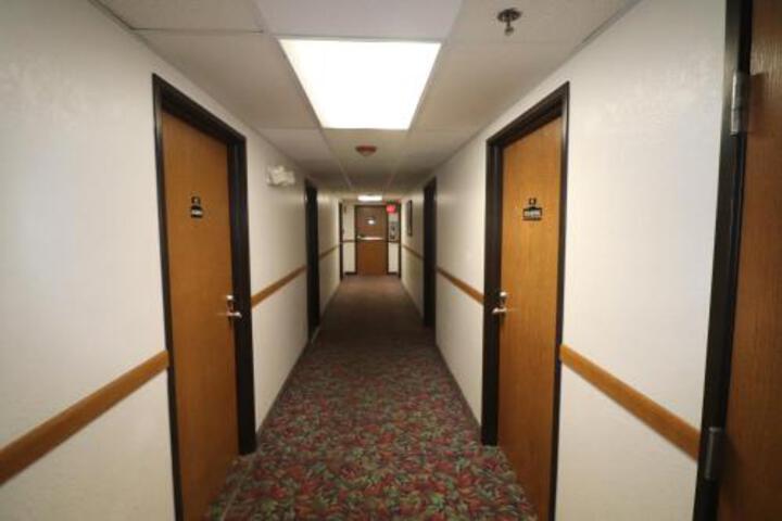 Smart Choice Inn and Suites