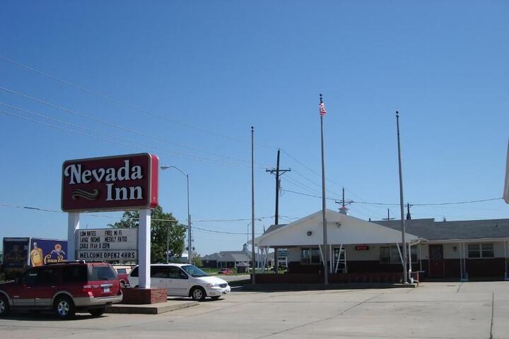 Hotel 7 of 38