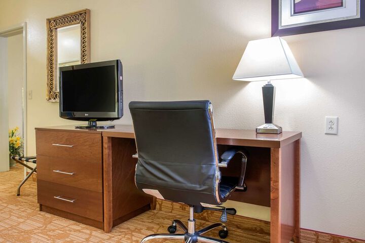 Room 30 of 36