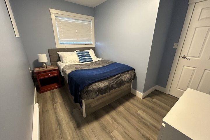 Room 45 of 180