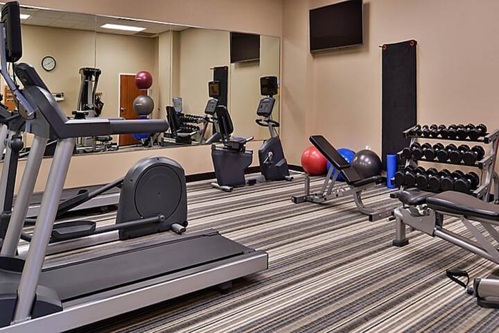 Candlewood Suites Pearland by IHG