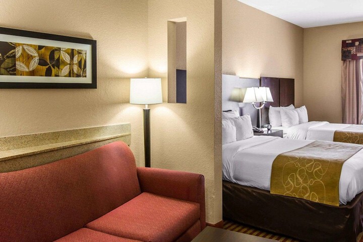 Comfort Suites Waycross