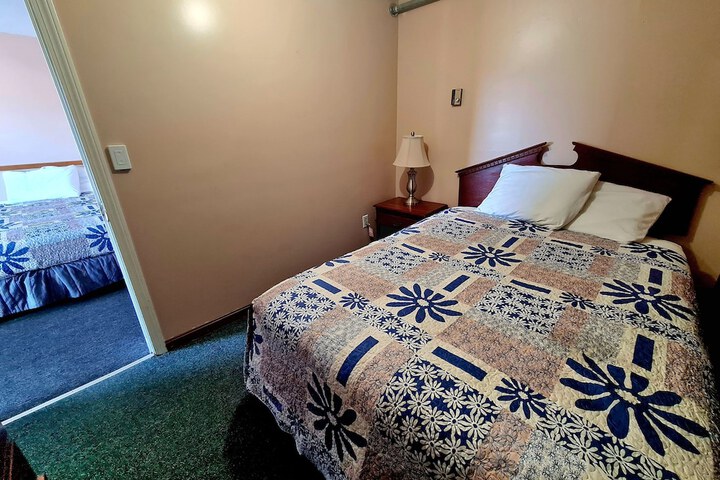 Room 11 of 41