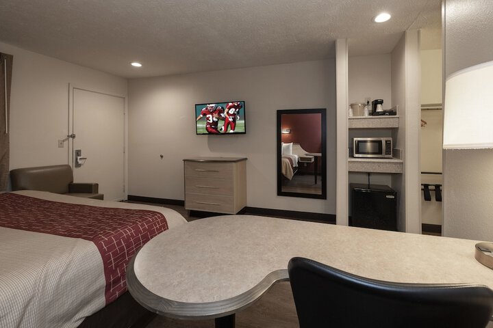 Room 51 of 54