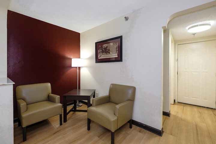 Room 34 of 52