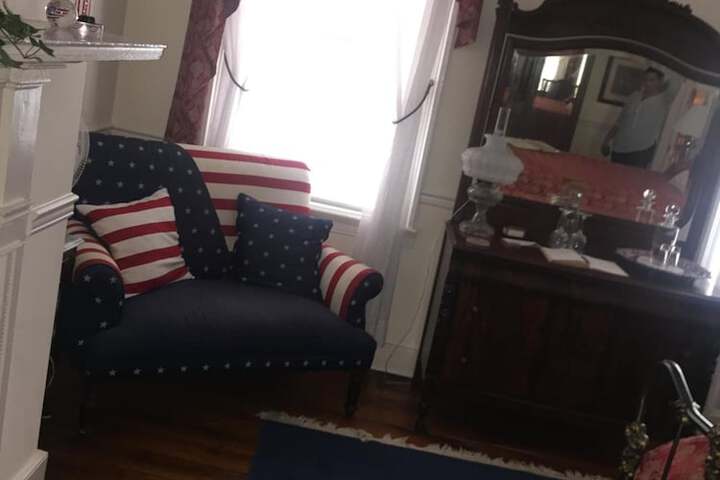 Room 43 of 76