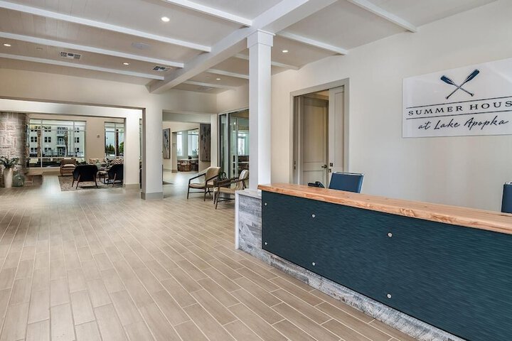Landing Furnished Apartments near Lake Apopka