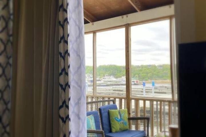 Floating Cottage on the River Nantucket