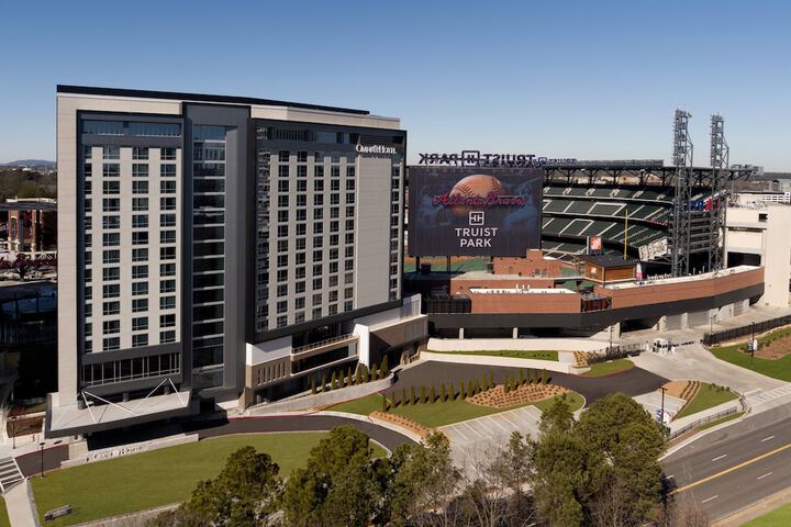 Hotel 4 of 90