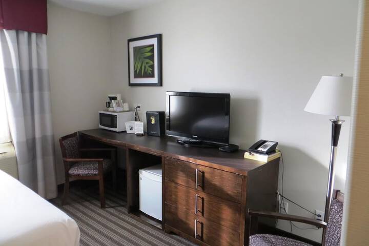 Room 26 of 35