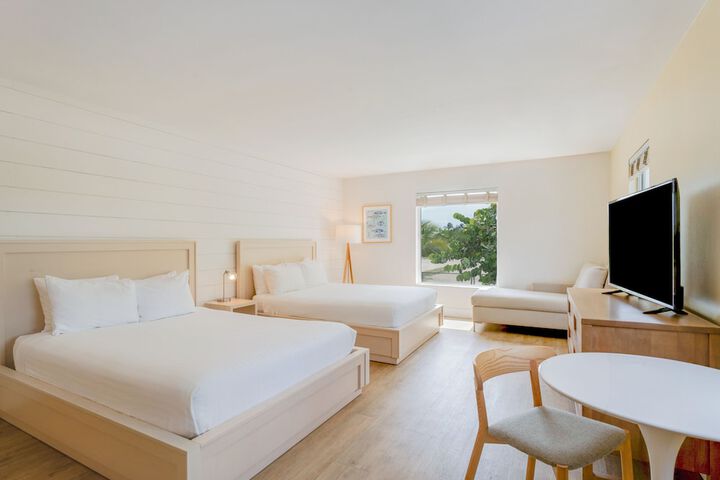 Fisher Inn Resort & Marina