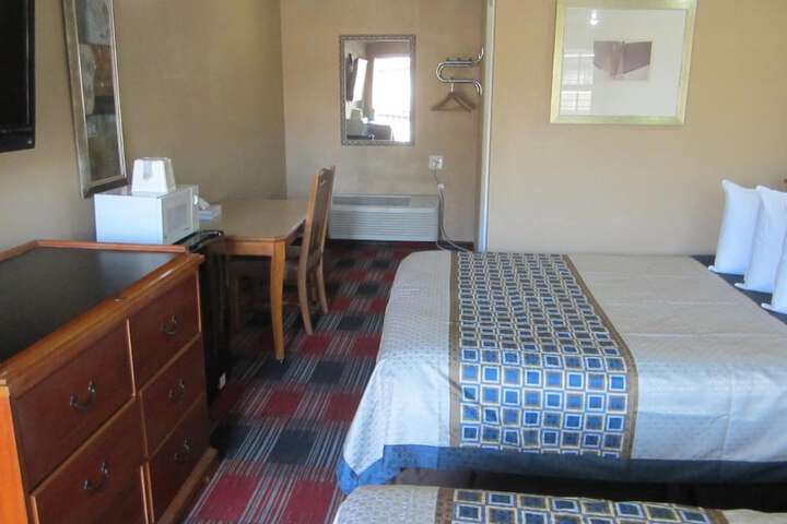 Room 15 of 29