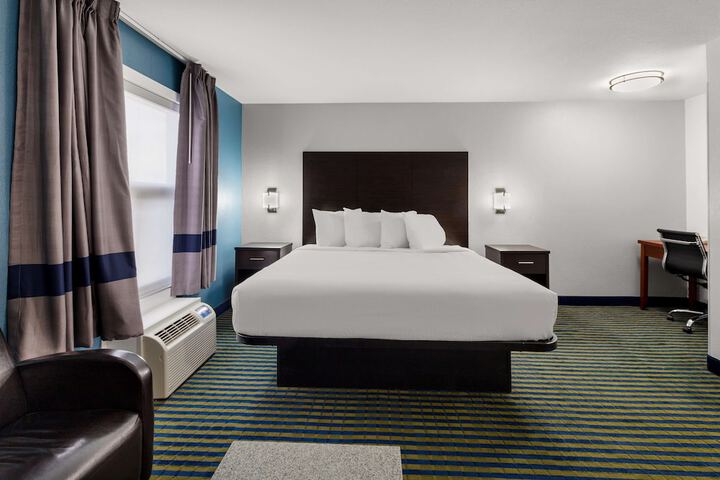 Room 19 of 42