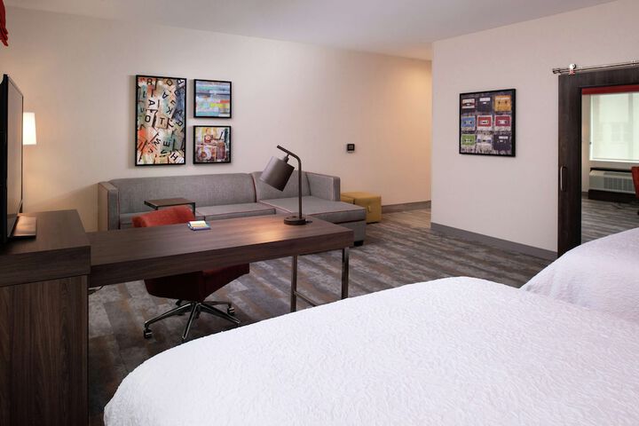 Hampton Inn & Suites Buena Park