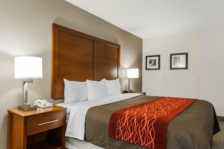 Room 21 of 34