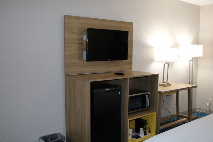 Room 48 of 55