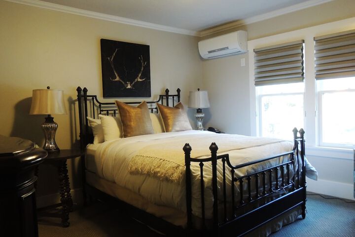 Room 32 of 92