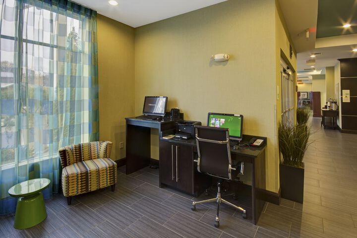 Holiday Inn Christiansburg Blacksburg by IHG