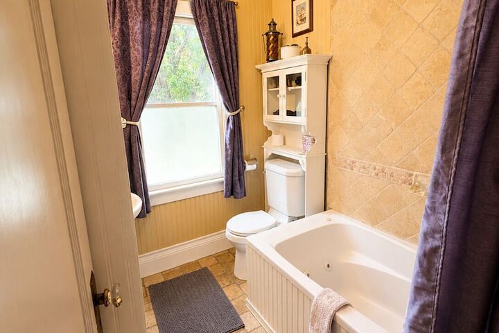 Glen Morey Country House B & B Inn