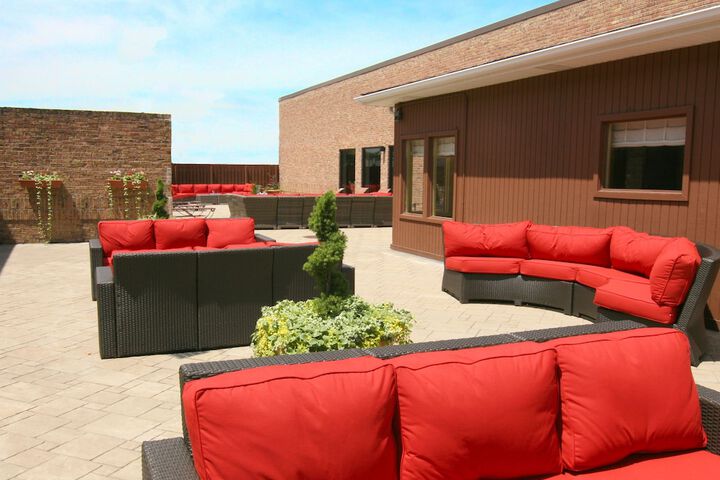 Hotel Exterior 54 of 54