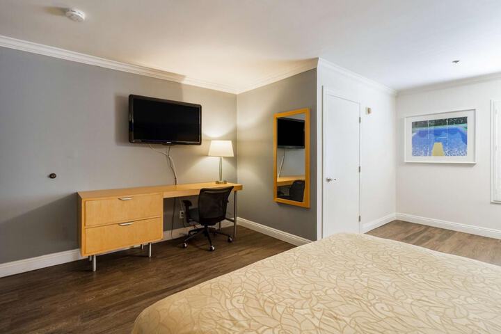 Room 34 of 45