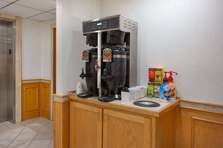 Ramada by Wyndham Keystone Near Mt. Rushmore