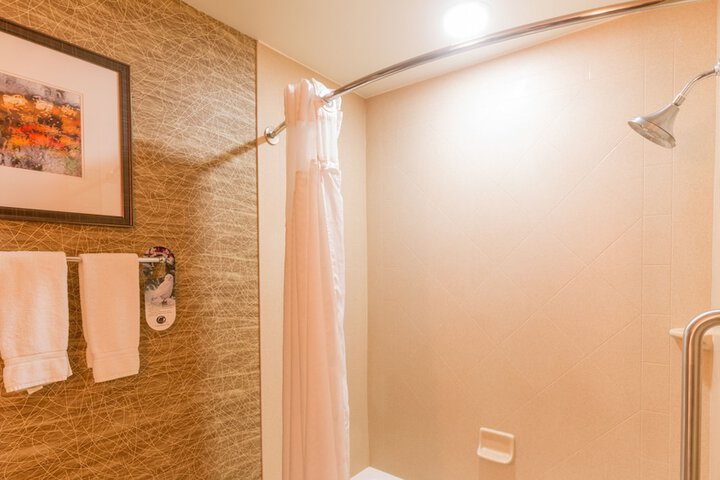 Room 14 of 46