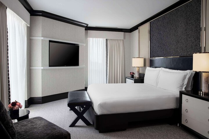 Room 79 of 213