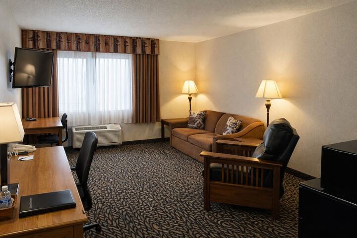 Fireside Inn and Suites