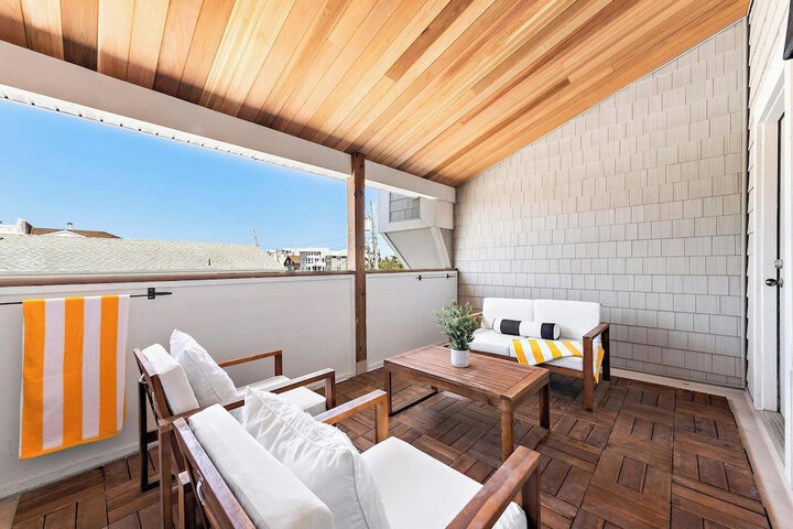 Terrace/Patio 27 of 33