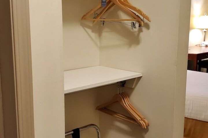 Room 14 of 39