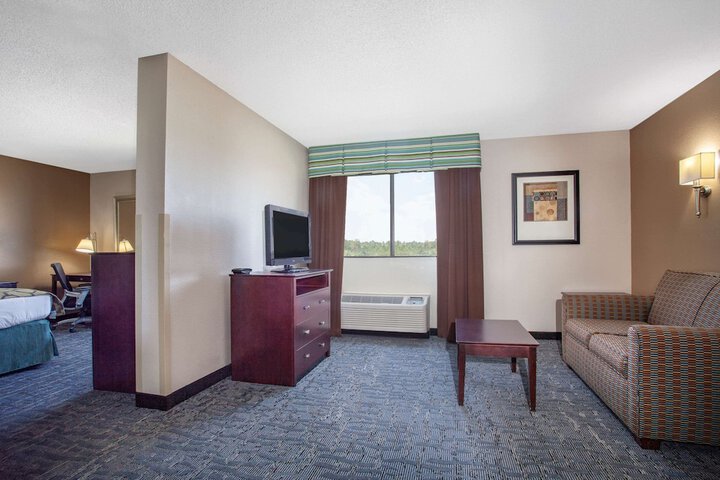 Baymont by Wyndham Saraland