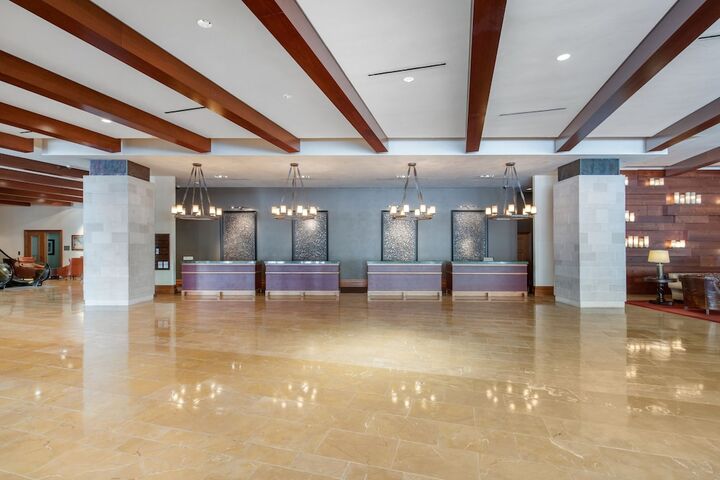 Hotel Interior 22 of 122