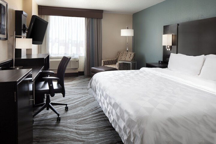 Holiday Inn Rock Island by IHG